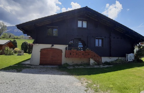 La Roche-sur-Foron Chalet De Esquí | Chalet Familial Avec Piscine au Cœur de la Haute Savoie