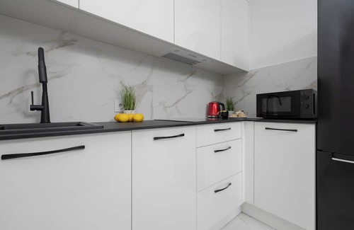 Muranow Apartamento | Elegant Apartment in Warsaw by Renters
