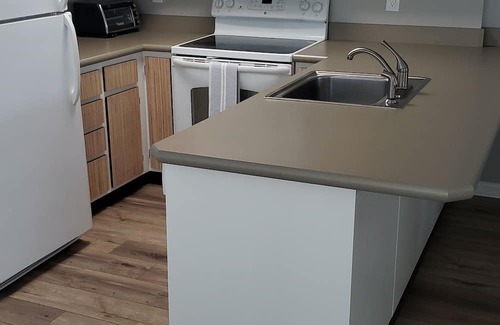 North Wildwood Condominio | Days in July open, must rent the entire 17 days until July 30 not shorter term