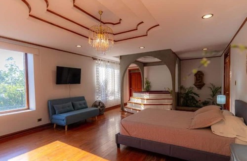 Roble Casa | Casa Familiar La Tortuga