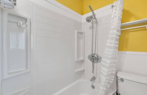 Lower Burns Park Casa | Unique Charmer: Outdoor Space & More near UM