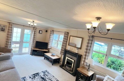 Aldborough Cabina | Newly listed may 2024, 45 Highsett Lodge, Trimingham - close to Cromer!