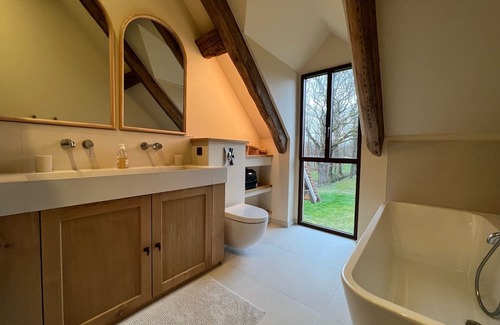 Neung-sur-Beuvron Casa | Superbe Propriété, 10 Couchages, 6 Chambres, Piscine, vue sur Étang