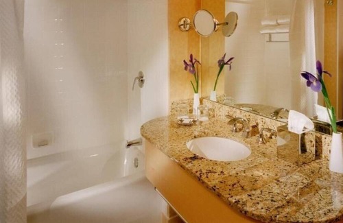 Chinatown Apartamento | King Room Near Dragon Gate Chinatown SAN
