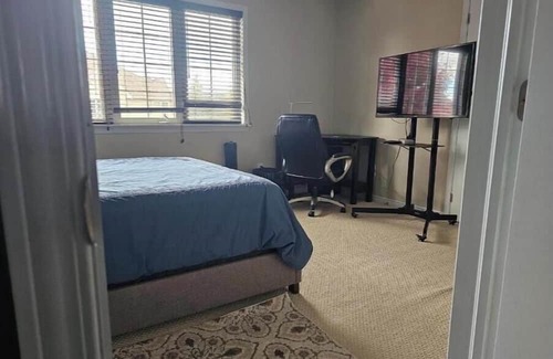 Ottawa Division Casa | Mannys place