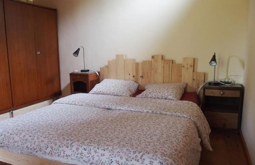 Montjay Apartamento | Apartment 'Bois D'estève' with Mountain View, Private Terrace and Wi-Fi