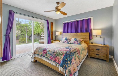 West Sacramento Casa | Spacious, well-appointed home with private oasis backyard. Centrally located.