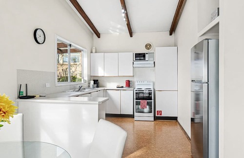 Kianga Casa | Toppeto Sea View Beach House - 56 Sunset Boulevard, Kianga