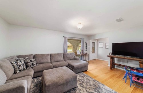 Coleman Casa | House on the hill