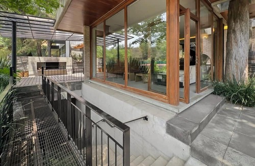 Barrio Bosques de las Lomas Casa | Chic 2BR Luxury house in Reforma de Lomas