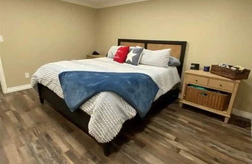 Havasu Lake Casa | Lake View Newly Remodeled Luxury with backyard.