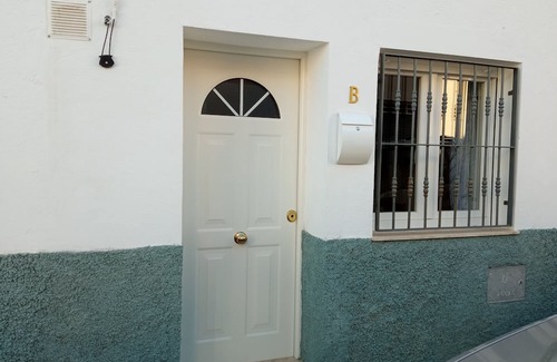 Tijola Apartamento | Apartment 'Miguel Y Rosa 2' with Wi-Fi and Air Conditioning