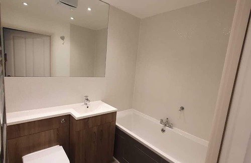 Broxbourne Apartamento | 2 bed apartment in Turnford, Broxbourne. Very clean and well looked after.