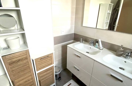 Briscous Casa | Homerez - House 15 km away from the beach for 4 ppl. with garden at Briscous