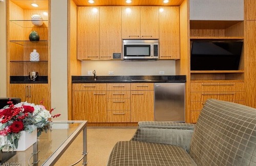 Las Vegas Casa | Strip View Suite at Trump Hotel