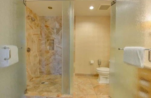 Las Vegas Casa | Strip View Suite at Trump Hotel