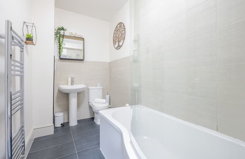 Roath Cabaña | 1 bedroom accommodation in Cardiff