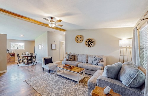 McKinney Casa | Hot tub, dog-friendly home with large yard, hot tub, grill, smart TV, W/D, & AC