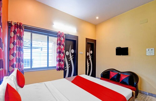 City Center Hotel | OYO Flagship 813319 Urvashi Guest House