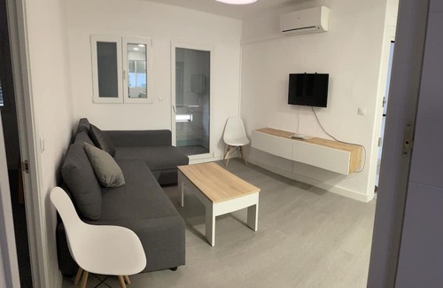 Huerta de Santa Teresa Apartamento | La Zambra. Tranquilidad. Ubicacion con Todos los Servicios al Alcance