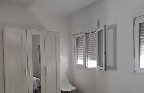 Huerta de Santa Teresa Apartamento | La Zambra. Tranquilidad. Ubicacion con Todos los Servicios al Alcance