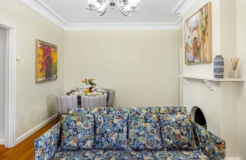 South Brisbane Apartamento | European elegance Casa Getaway with river view