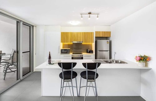 Kelvin Grove Apartamento | Chic Modern Retreat: 1BR Apt w/ pool@Kelvin Grove