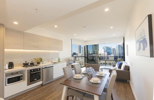South Brisbane Casa | AMAZING RIVER VIEW 1 Bedroom Apt w/Parking S'Bank