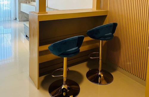 Negombo Apartamento | Grand Sri Lounge studio apartment at Ocean Breeze Hotel residence Negombo.