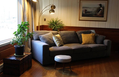Hamden Casa | Mid-Century Modern Cabin. Minutes from Yale