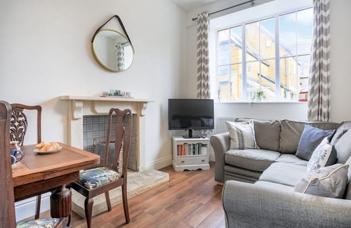Stoke Abbott Cabaña | Escape to tranquillity at our charming two-bed annex in Stoke Abbott.