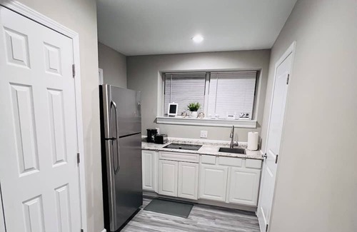 Brooklyn Park Casa | Luxury entire place BWI