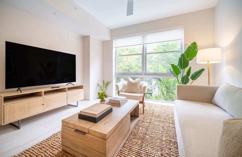 Glenvar Heights Apartamento | #215 - Tucker Dadeland