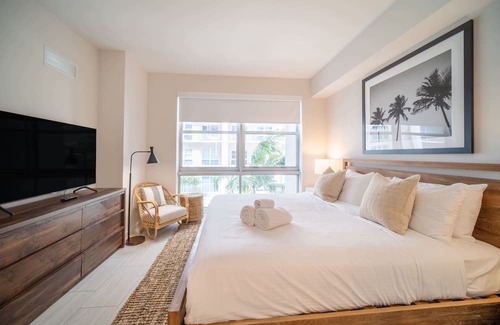 Glenvar Heights Apartamento | #214 - Tucker Dadeland