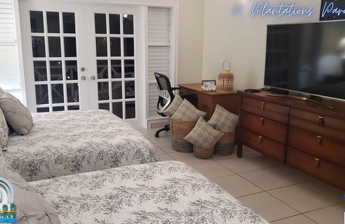Scarborough Condominio | 21 Plantation Paradise, is an idyllic retreat. Book now for blissful relaxation!