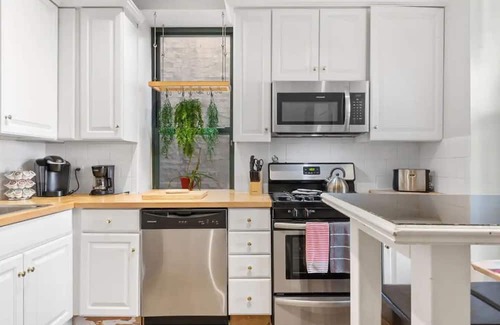 River North Apartamento | Secret Gallery on the Park - 2bd/1ba + 1bd/1ba