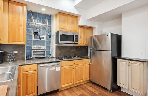 River North Apartamento | Secret Gallery on the Park - 2bd/1ba + 1bd/1ba