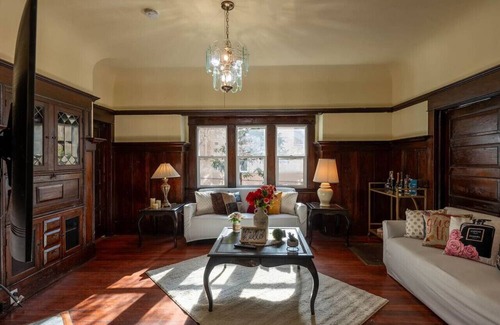 North Berkeley Casa | Room in Charming House w/ Outdoor Fun
