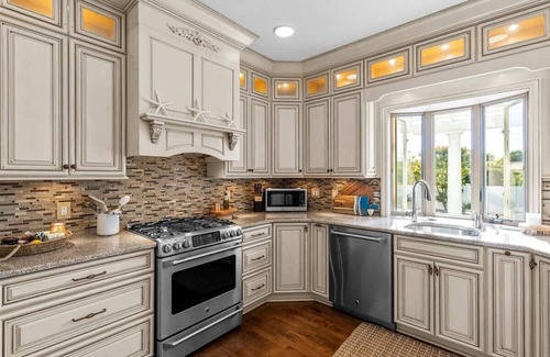 Osbornsville Casa | A Mantoloking Summer Escape! - Private Beach Access with a Pool