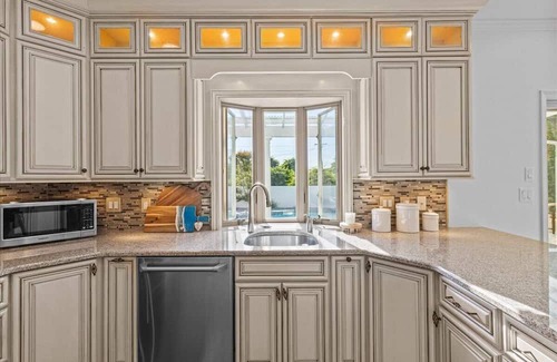 Osbornsville Casa | A Mantoloking Summer Escape! - Private Beach Access with a Pool