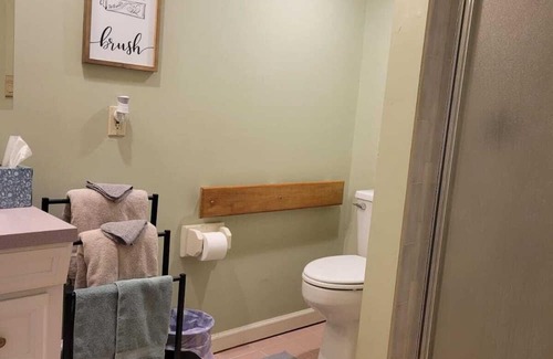 Cheshire Apartamento | Cozy & Private Studio Suite