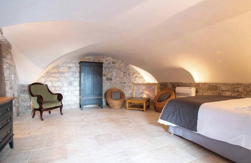 Berrias-et-Casteljau Cama Y Desayuno | Chambre D'hôtes La Voûte - Berrias et Casteljau - L'antre de Pierres