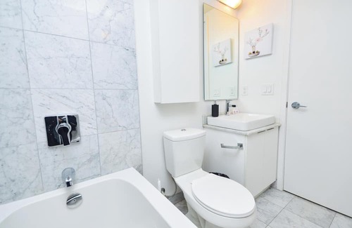Central Waterfront Apartamento | Downtown Toronto near Scotiabank arena,CN Tower