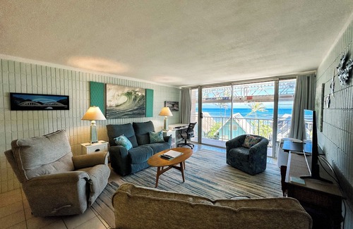 Mokuleia Condominio | Charming Condo with Ocean View on North Shore