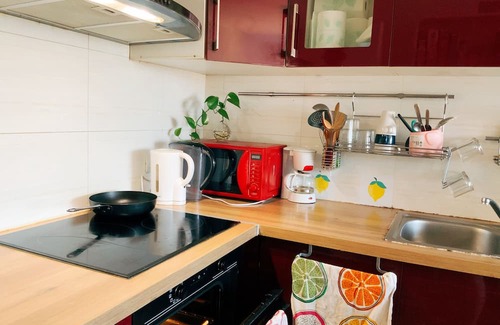 Colombes Apartamento | Une chambre chez Lea