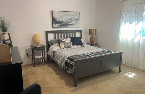 Louisville Casa | Fabulous Patio! Close to biking, hiking and food!