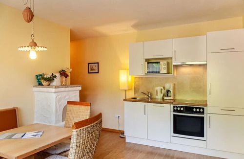 Oberau Apartamento | Apartment In A Hotel 'Landhaus Sonnenzauber Sonnenzauber2' with Mountain View and Wi-Fi