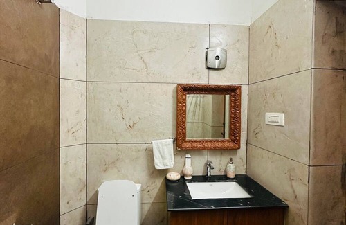 Paota Hotel | Goroomgo Raghvendra Heritage Jodhpur