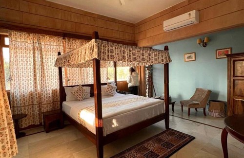 Paota Hotel | Goroomgo Raghvendra Heritage Jodhpur