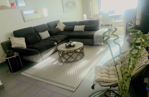 Adamville Casa | Charming quiet town house